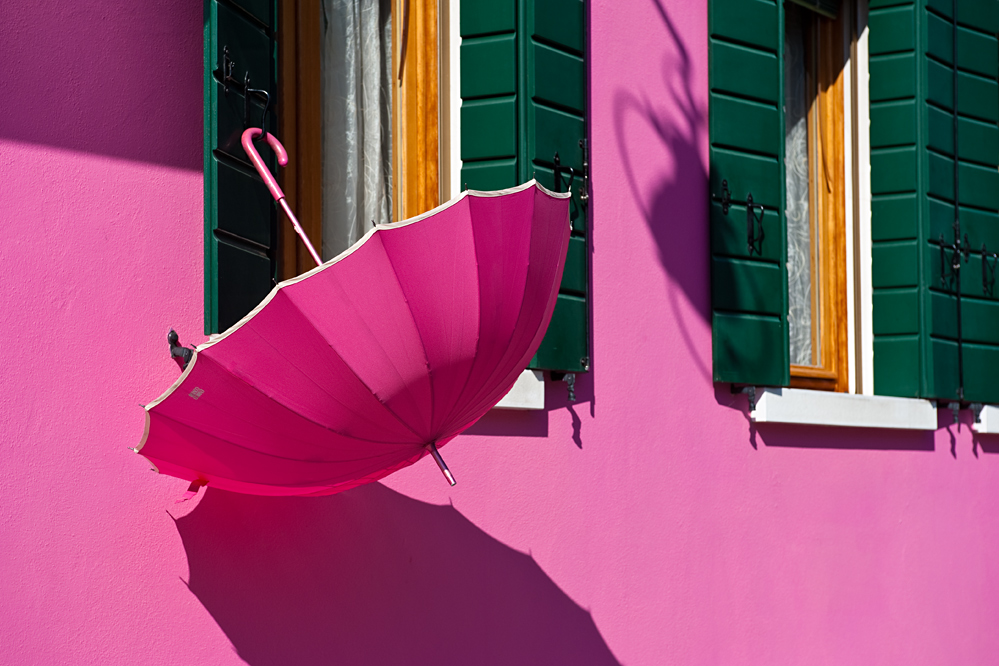 Regenschirm auf Burano