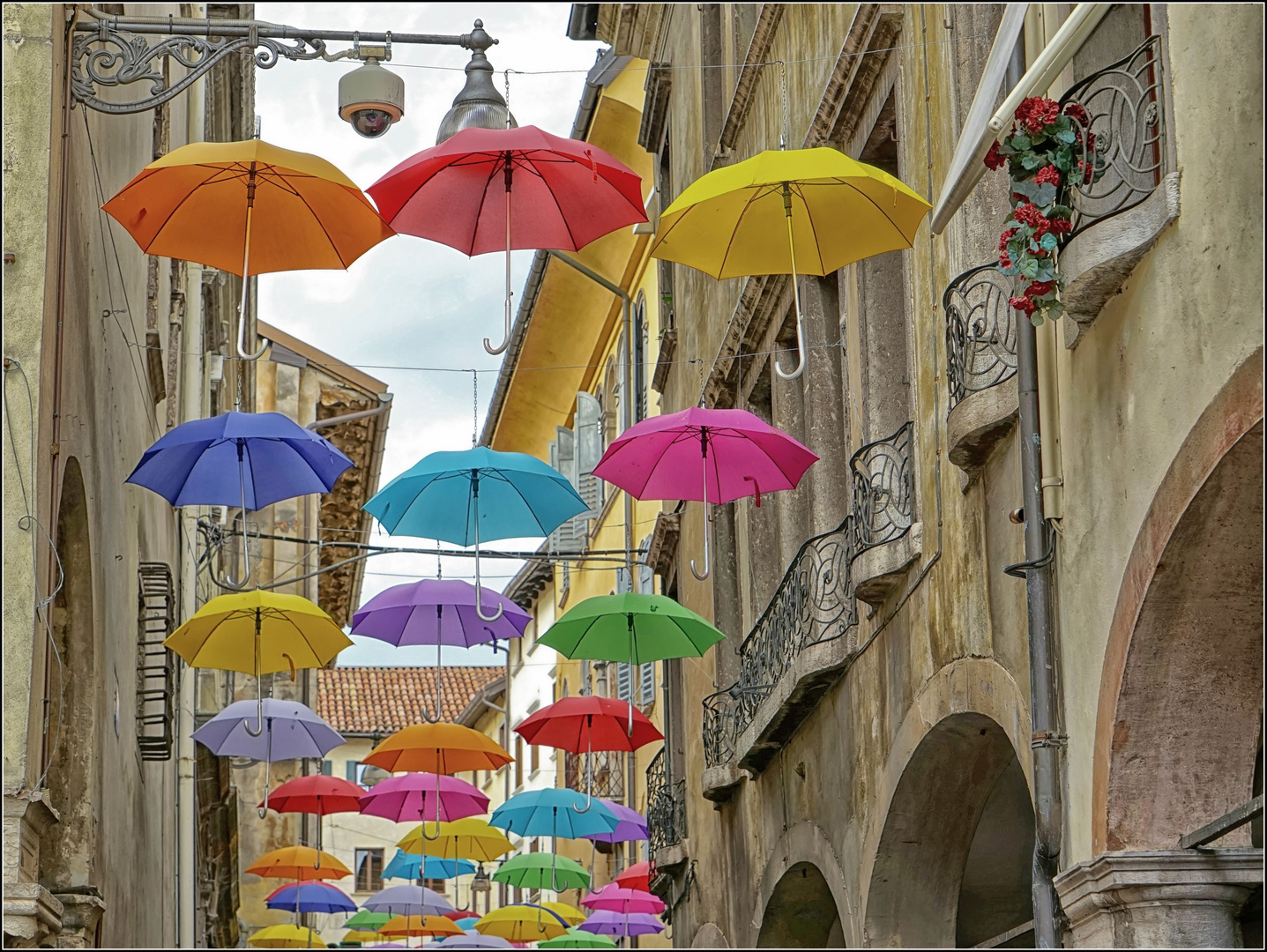 regenschirme als deko