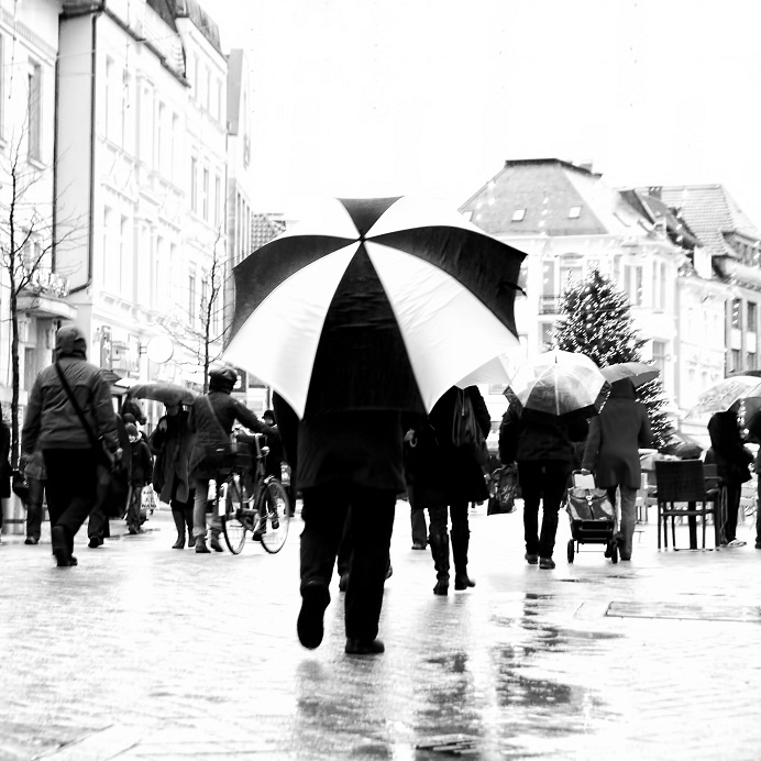 Regenschirme Foto Bild Menschen Street Oldenburg Regenschirm Bilder Auf Fotocommunity