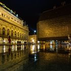 Regenspiegelung in der goldenen Stadt Prag
