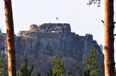 Regenstein, gesehen von den Sandhöhlen aus