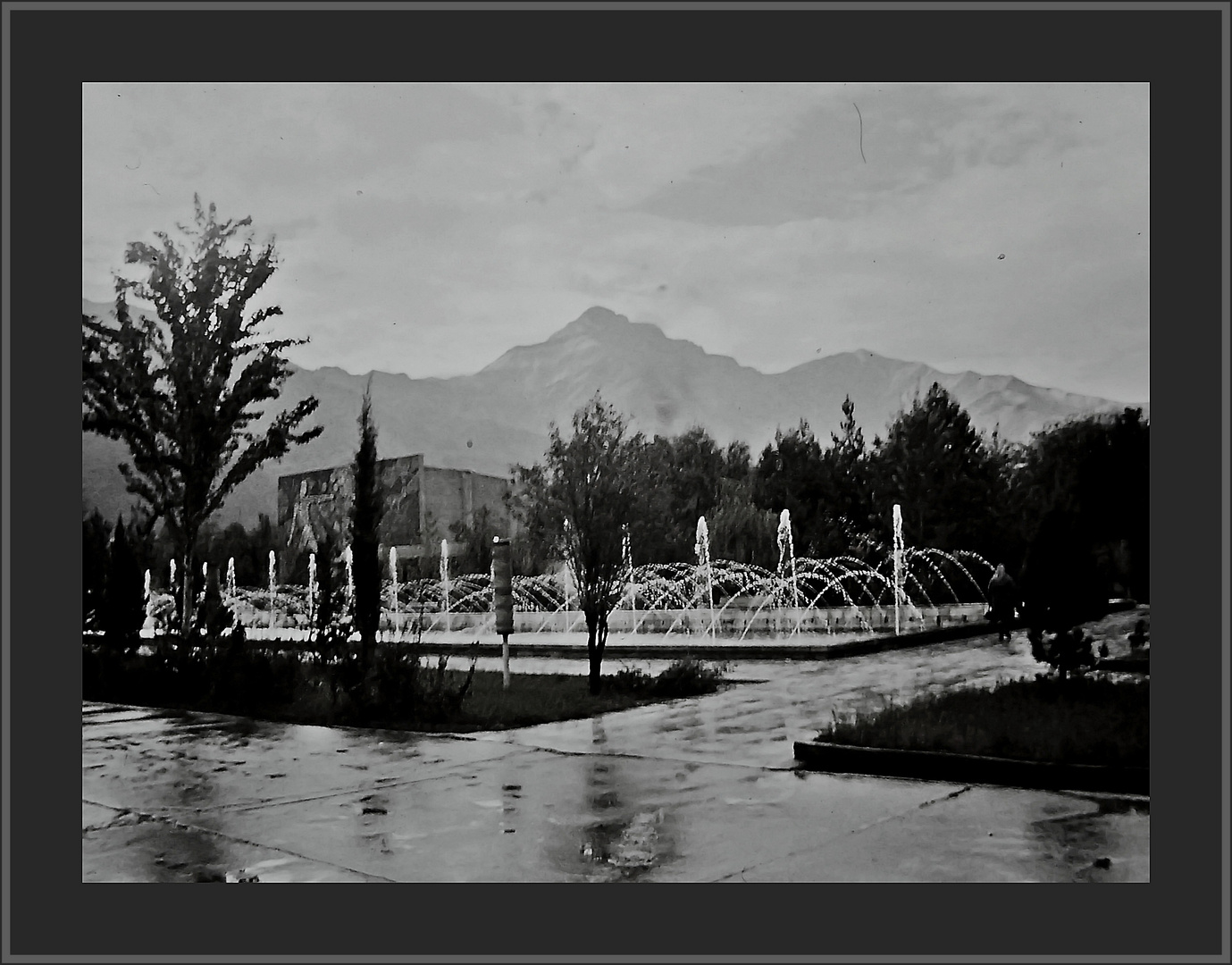 Regenstimmung in Nurek (Tadschikistan )