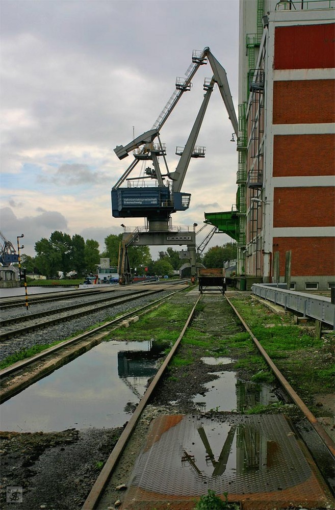 Regentagstristesse im Braunschweiger Hafen Teil 2