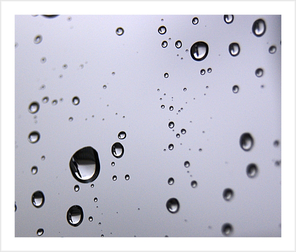 Regentropfen auf dem Fenster