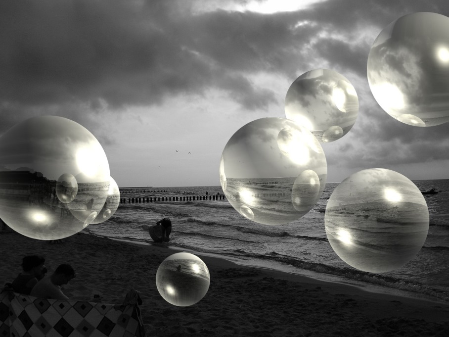 Regenwolken am Strand von Dziwnow