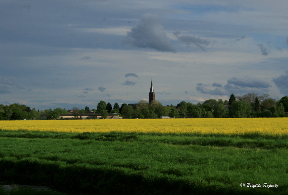 Regenwolken über dem Land