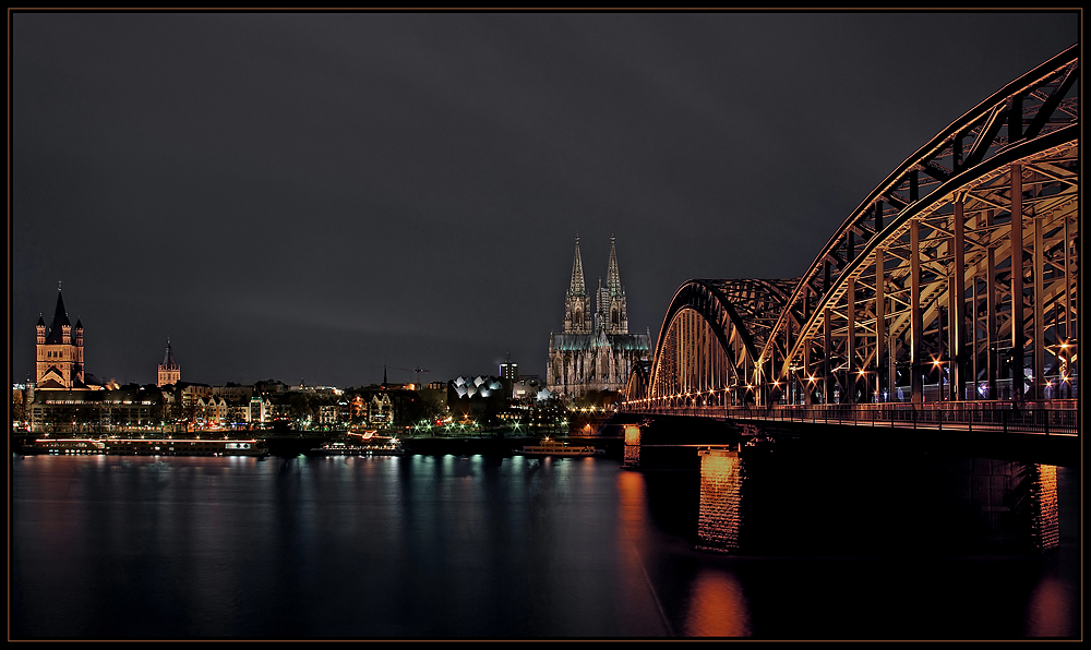 " Regenwolken über Köln "