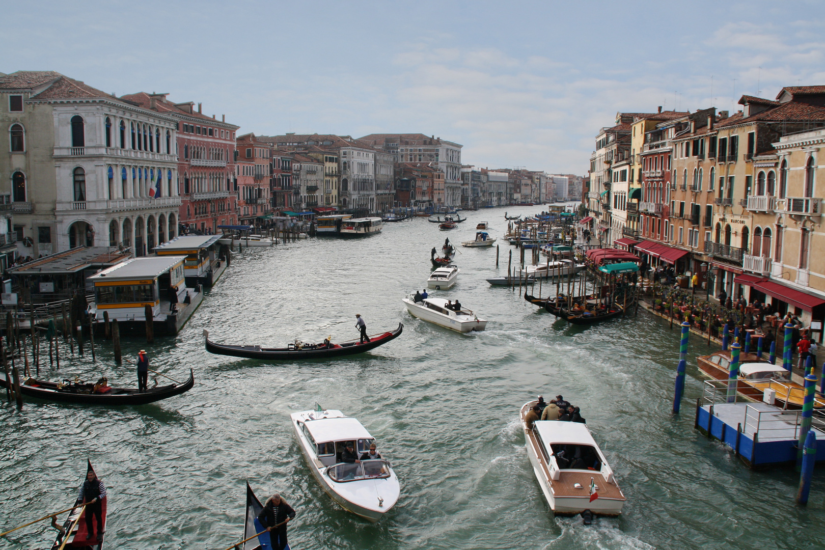 Reges Treiben auf dem Canal Grande