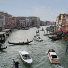 Reges Treiben auf dem Canal Grande