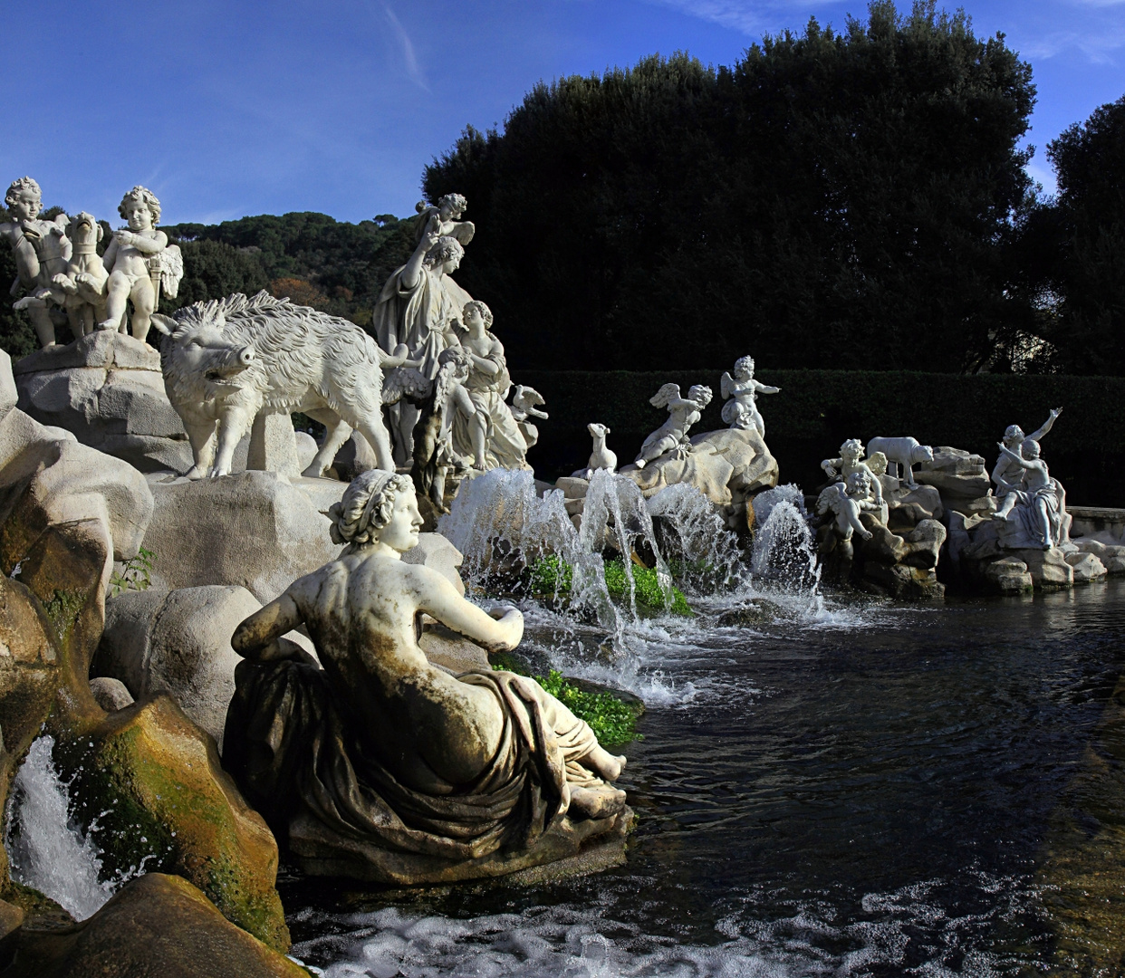 Reggia di Caserta - Fontana di Venere e Adone