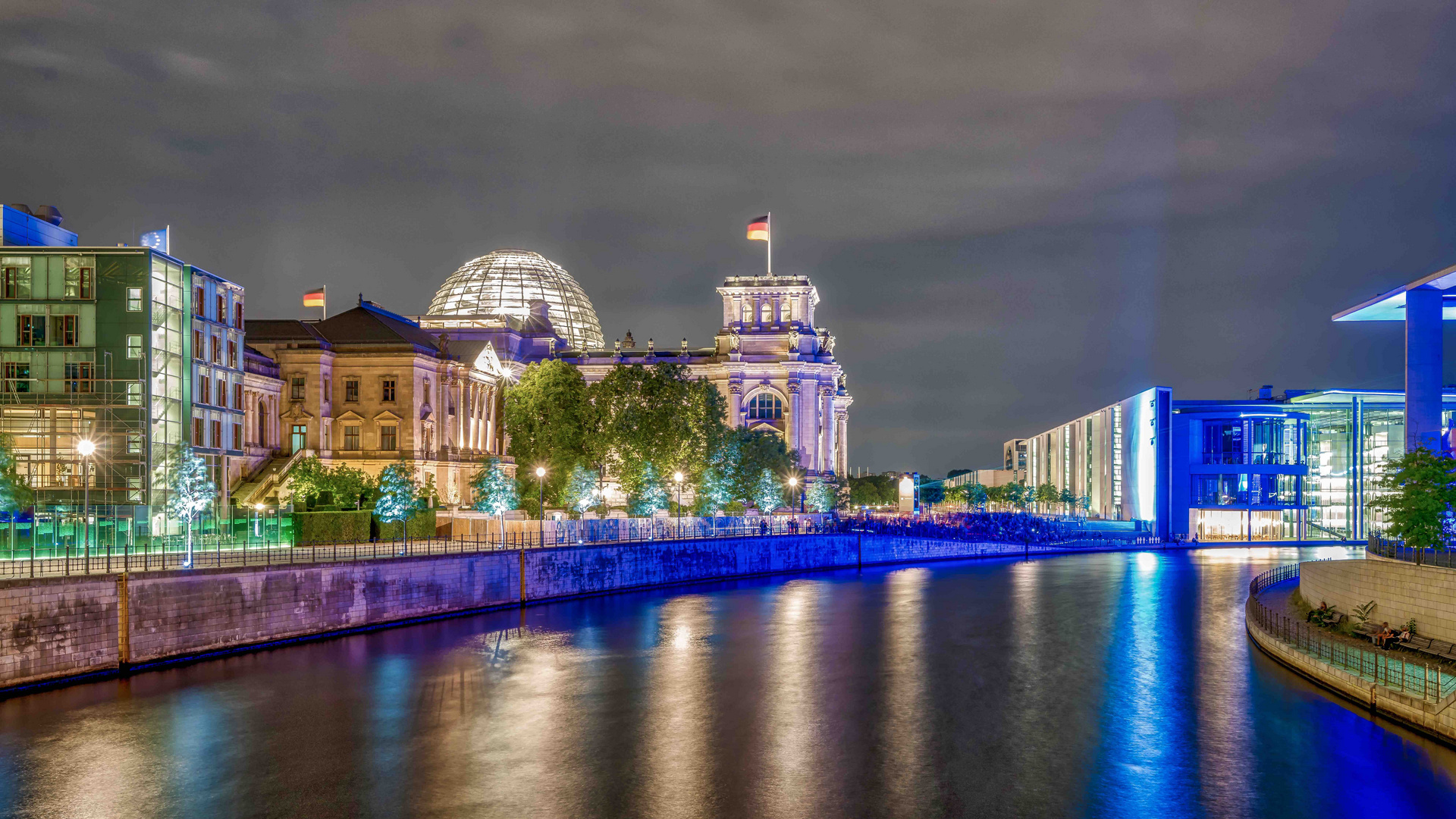 Regierungsviertel - Bundestag Berlin