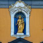 Regina Pacis Statue Uni Bonn