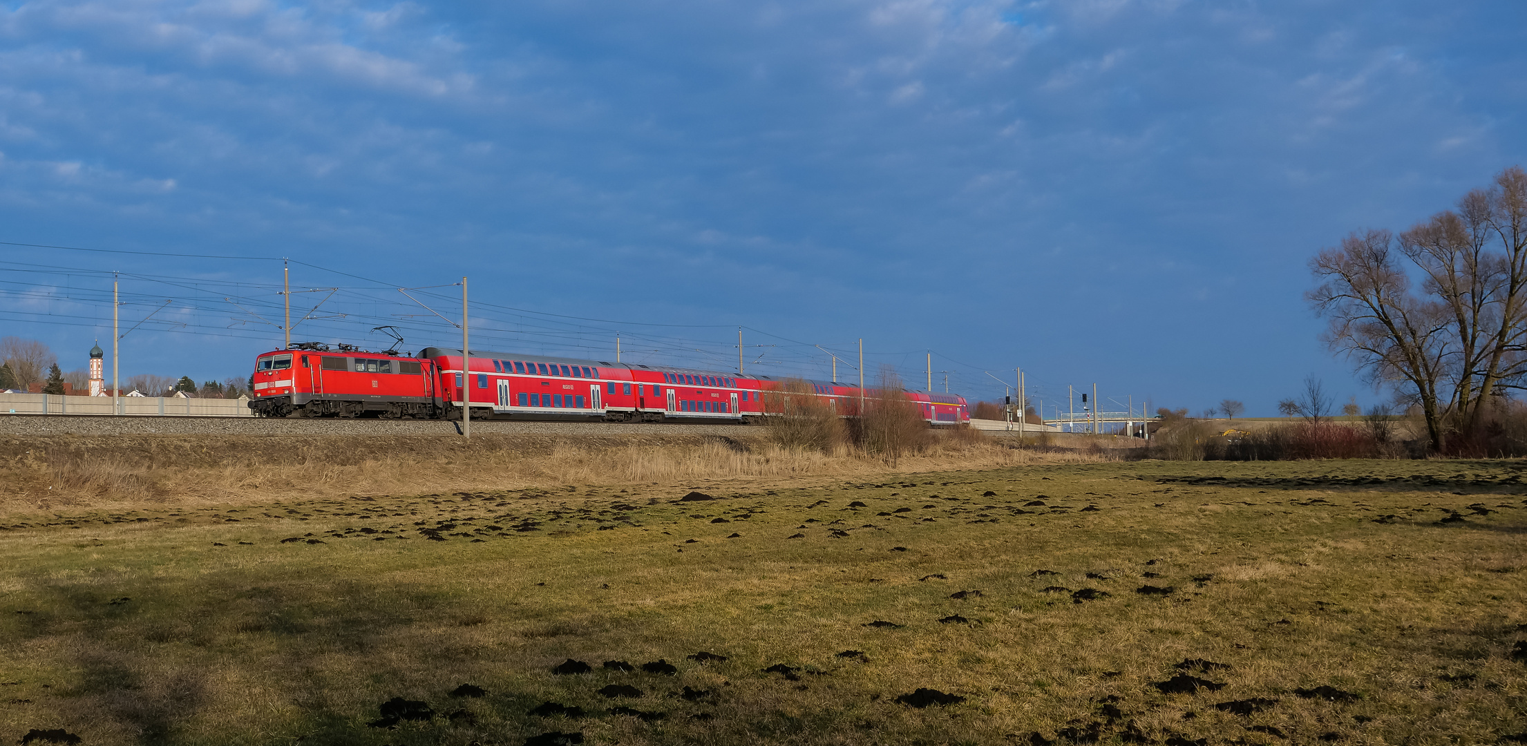 RegionalExpress Foto & Bild 111, kirchturm, br 111 Bilder auf