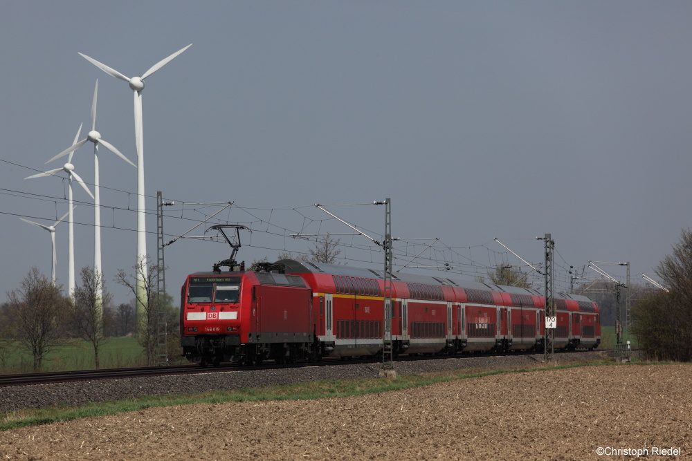 Regionalexpress bei Bad Sassendorf