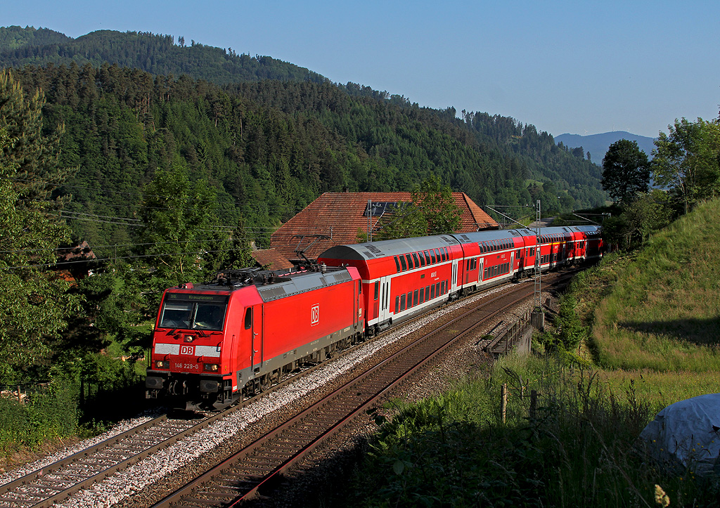 RegionalExpreß im idyllischen Schwarzwald