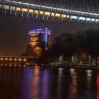 Rehberger Brücke mit Sicht auf denn Gasometer Oberhausen