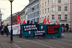 Reiche zur Kasse .... 