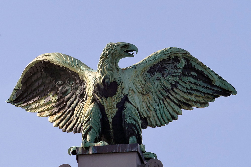 Reichsadler am Frankfurter Hauptbahnhof