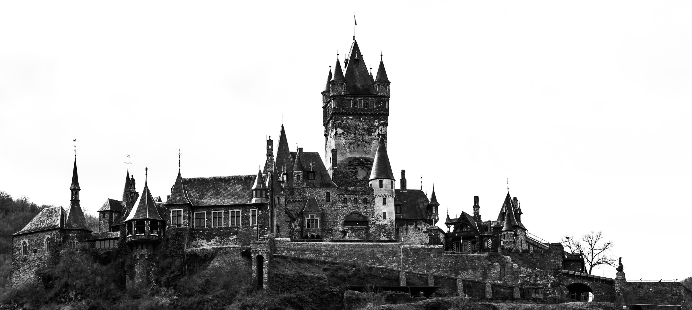 Reichsburg Cochem in s/w