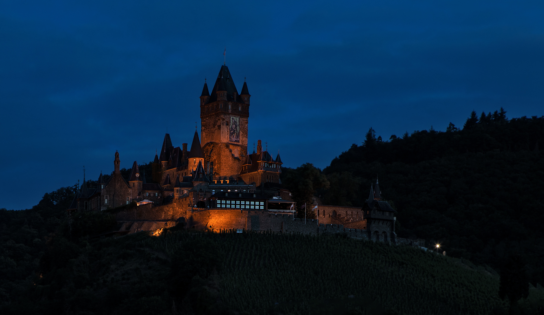 Reichsburg zur Blauen Stunde 010