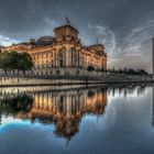 Reichstag am Spreeufer