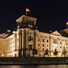 Reichstag bei Nacht