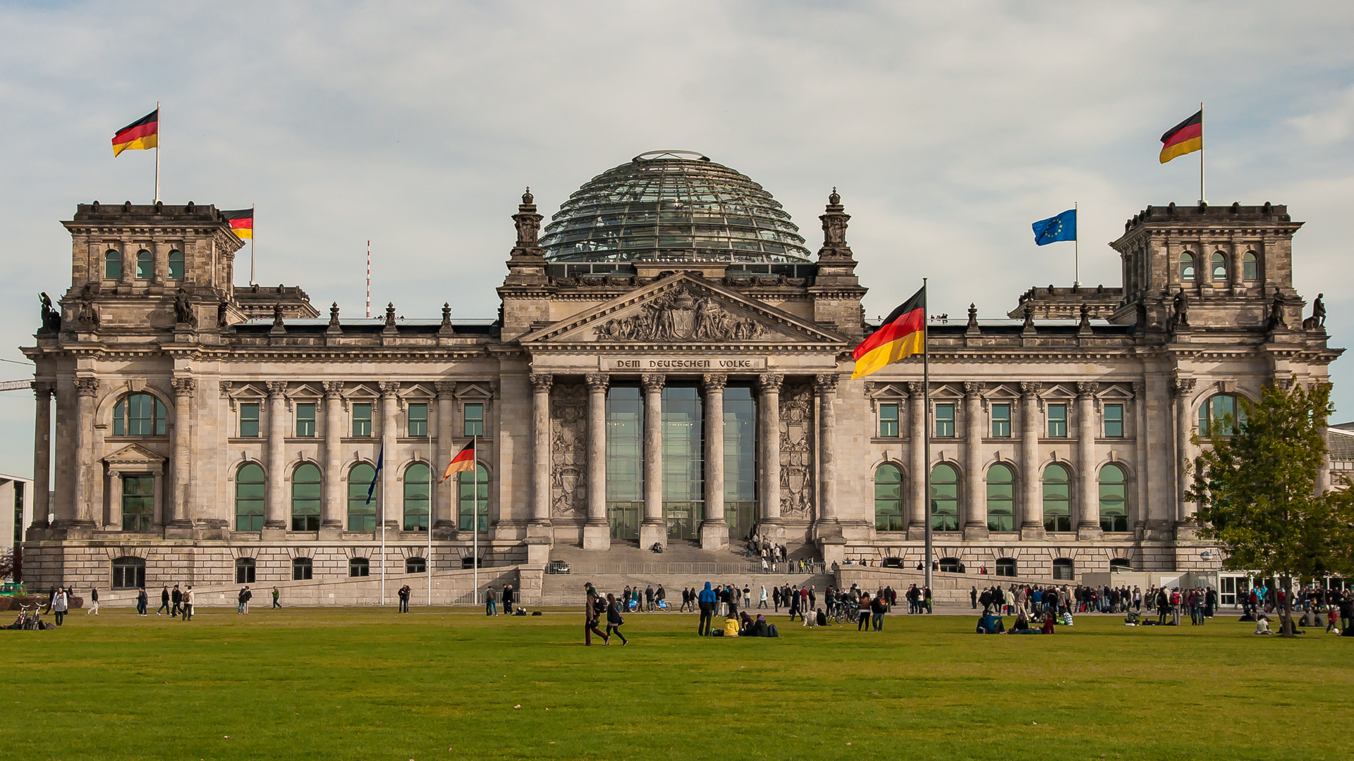 Reichstag Berlin (Dem deutschen Volke) Foto & Bild ...