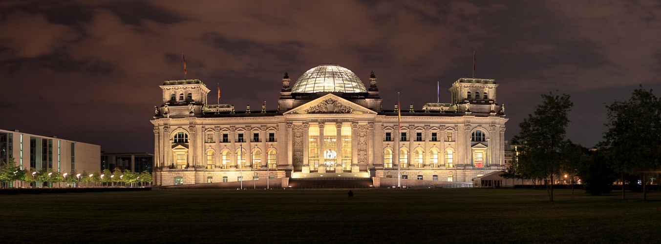 Reichstag Berlin Mitte HDR Panorama