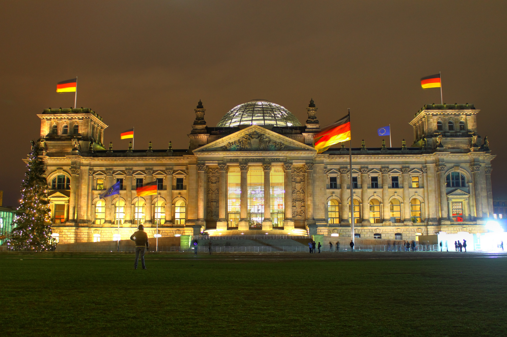 Reichstag by night 2011