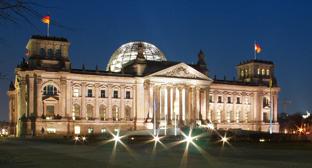 Reichstag im Abendlicht