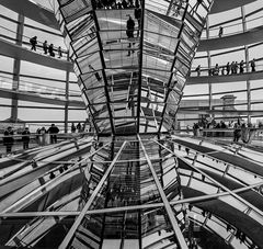 REICHSTAGSGEBÄUDE BERLIN