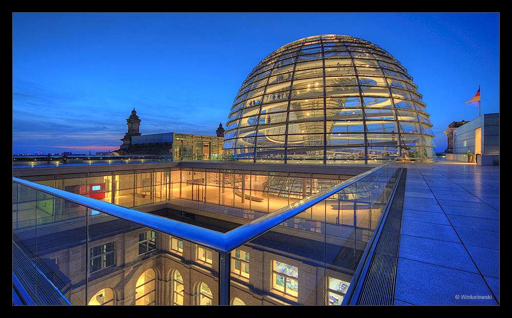 Reichstagsgeländer...