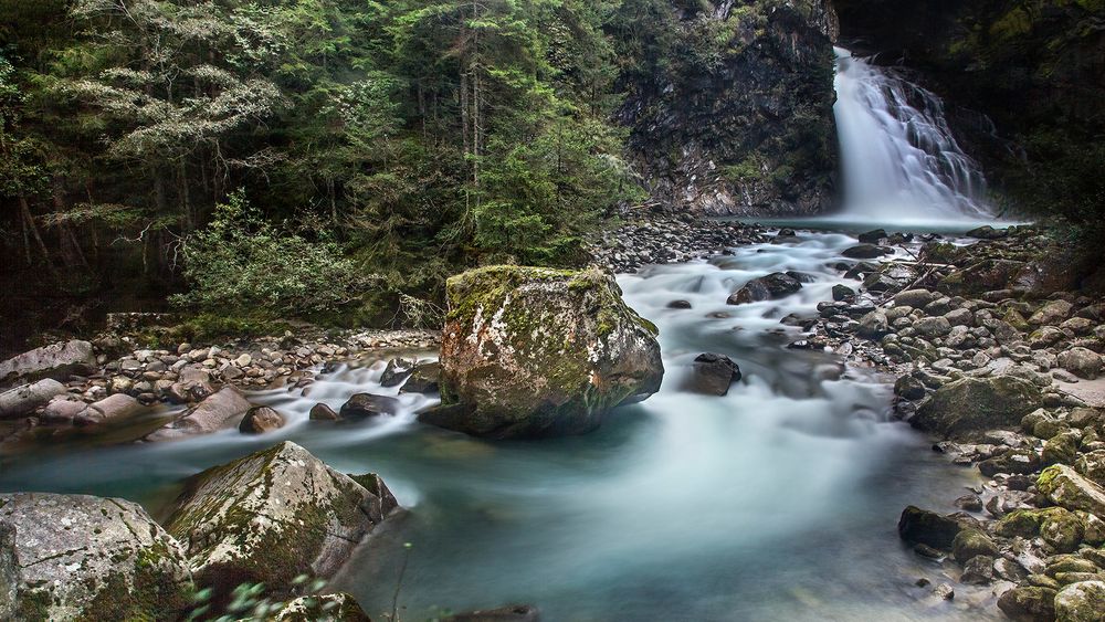 REINBACH-WASSERFALL (Tauferer Tal, Südtirol)