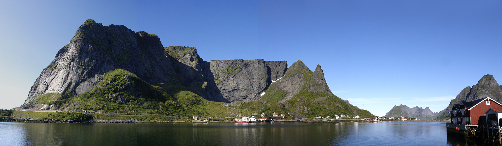 Reine and Reinebringen