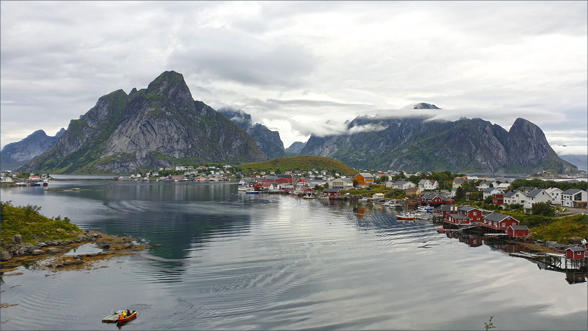 Reine  -  ein malerisches Dorf