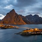 Reine im herbstlichen Morgenlicht - I