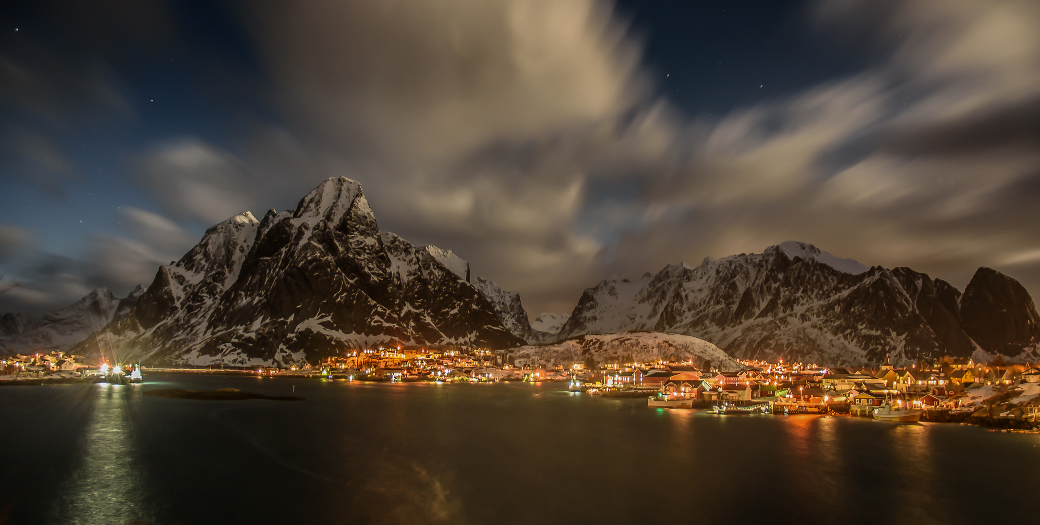 REINE - LOFOTEN  2019