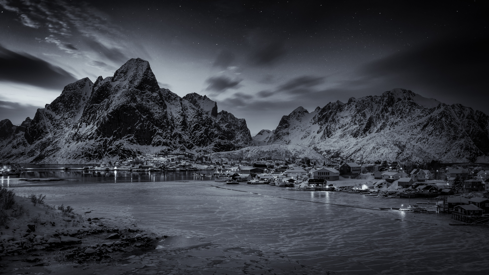 Reine, Moskenes, Lofoten 2022 in SW