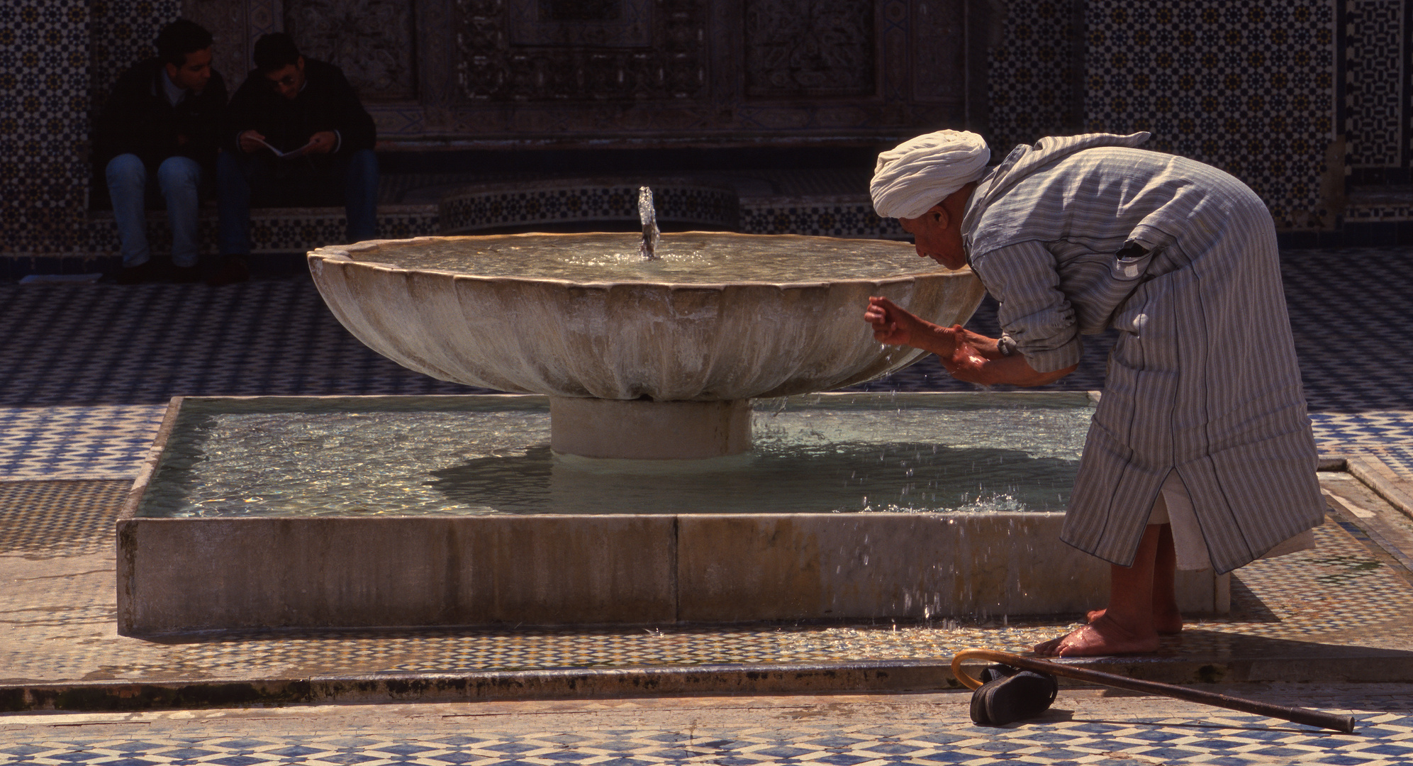 Reinigung vor dem Gang in die Moschee