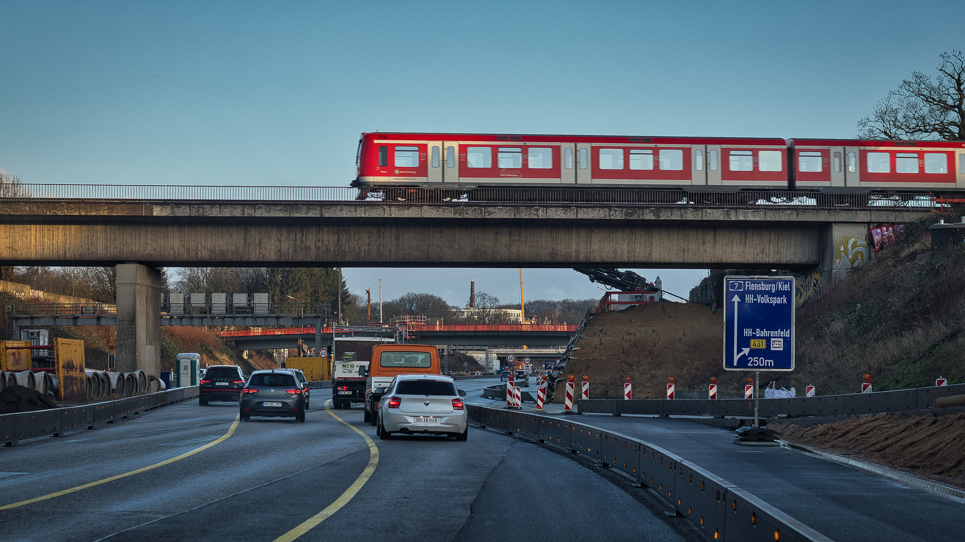 Reise in den Norden - Baustelle mit Zug