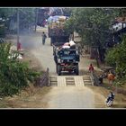 Reisebericht: <Nord Myanmar> 07- Teil 14 „Viel Verkehr und lange Reisedauer…..“