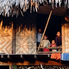 Reisebericht: <Nord Myanmar (Burma)> 2009 - Teil 5 - Die Bergdorfkinder im letzten Abendlicht