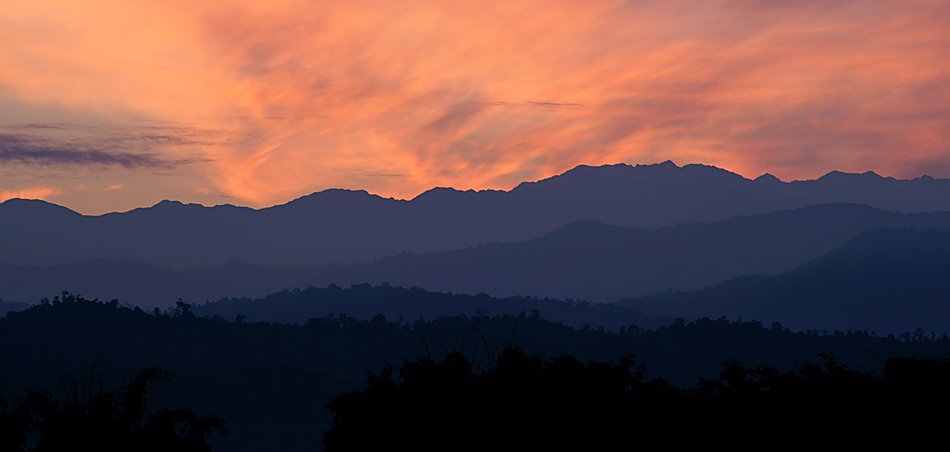 Reisebericht:  2009 - Teil 6 - Himalaya Abendstimmung bei Putao