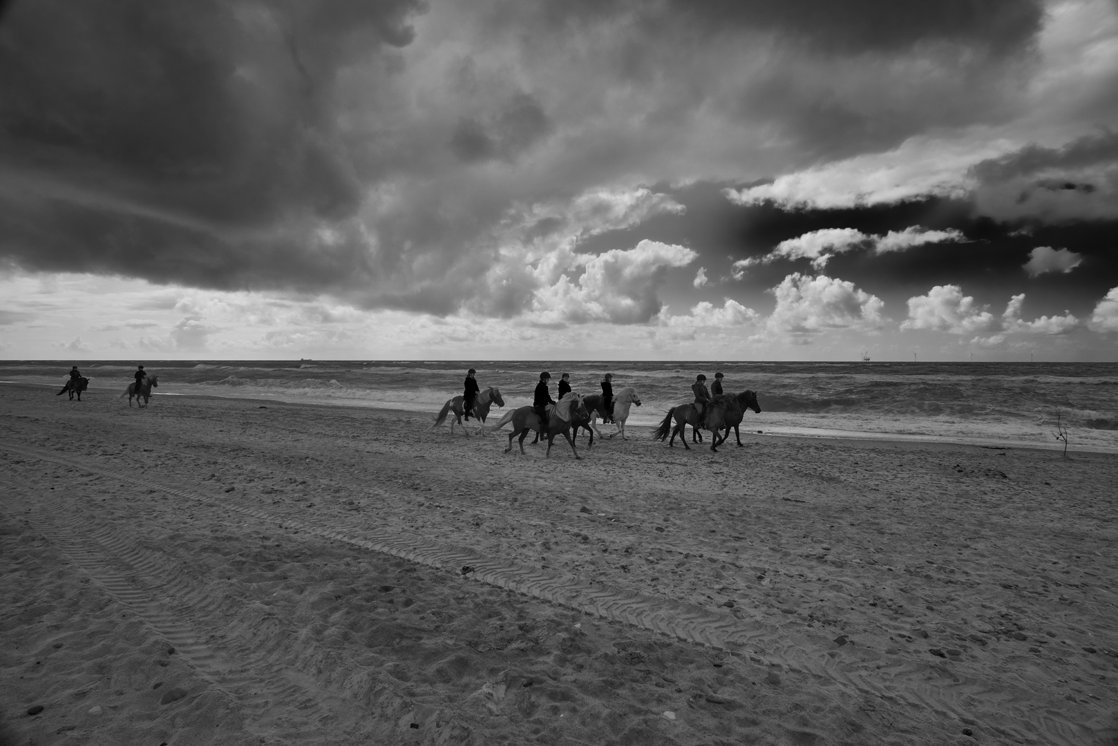 Reiter am dänischen Nordseestrand 