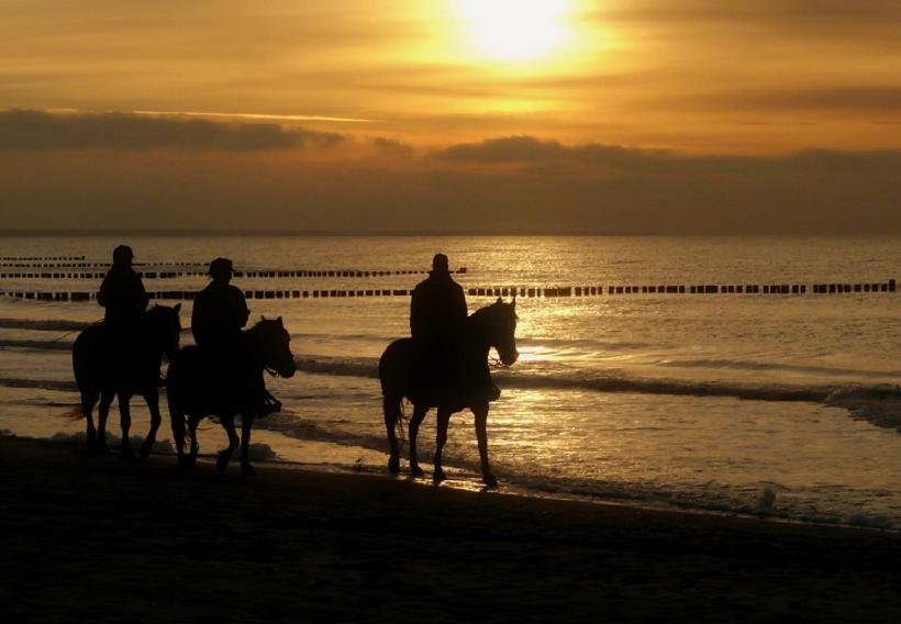 Reiter am Strand