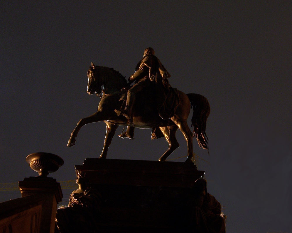 REITER DER ALTEN NATIONALGALLRIE BERLIN