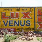 Reklametafel für  "Men´s Lux Venus Underwear" 
