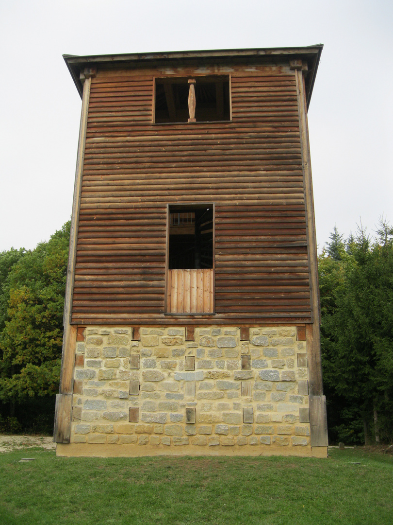 Rekonstruierter Wachturm