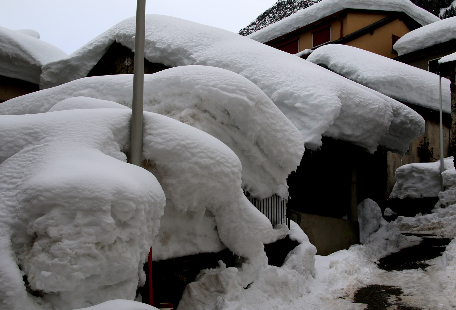 Rekordschneemengen in Airolo (Leventina) am 14.2.2014