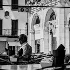 Relax al bar, Lodi, piazza della Vittoria